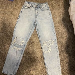 American Eagle mom straight jeans size 2 reg!